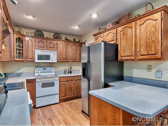 87 FOREST LAKE DRIVE - Photo 9