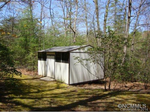 122 SHELLY DRIVE - Photo 22