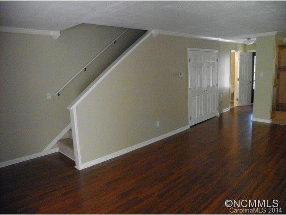 102 Colony - Photo 3