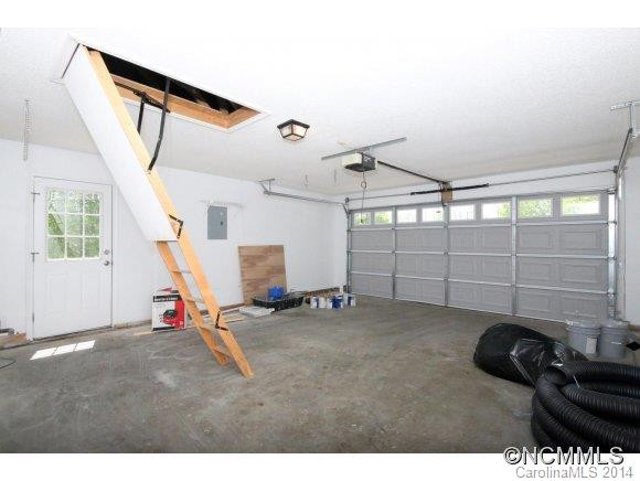 1009 Thorncrest Drive - Photo 14