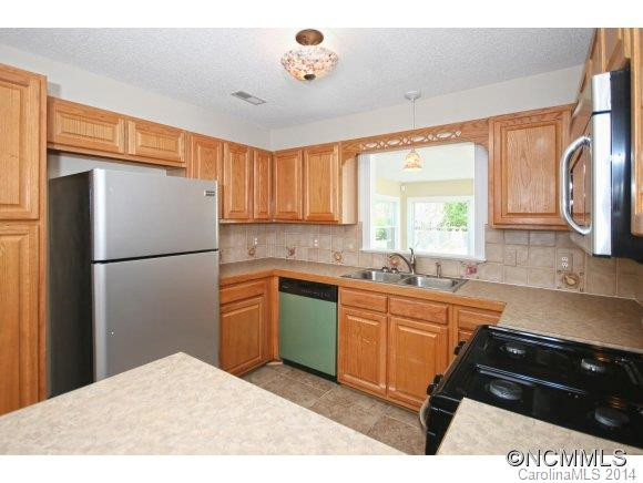 1009 Thorncrest Drive - Photo 6