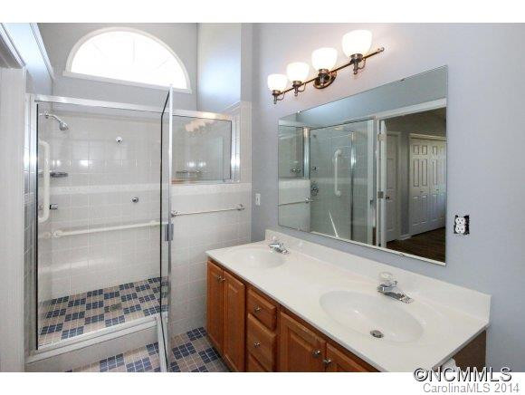 1009 Thorncrest Drive - Photo 10