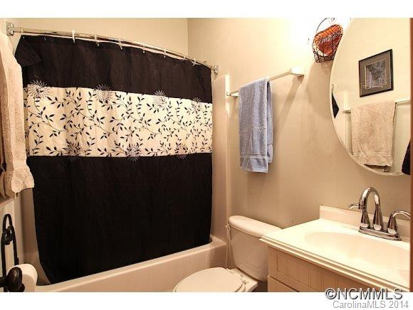 110 Totem Pole Lane - Photo 11