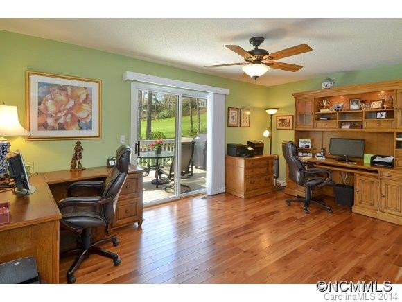 112 Broadmoor Drive - Photo 13