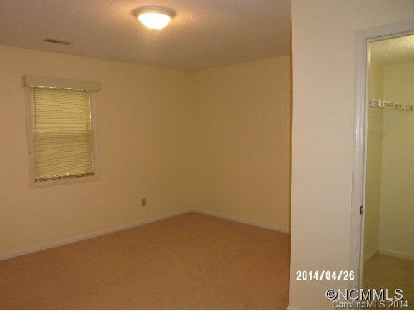 100 Thistle Knoll Court - Photo 13