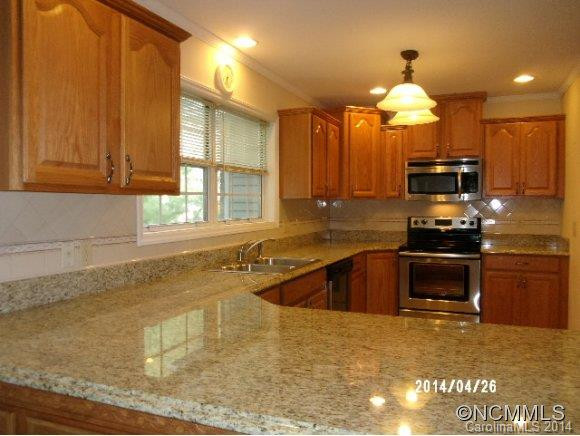 100 Thistle Knoll Court - Photo 6