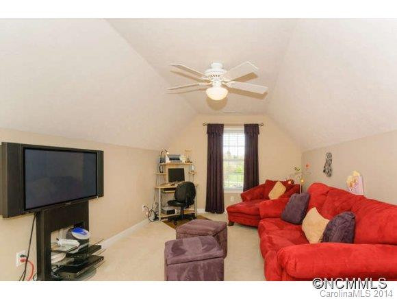 19 Tuscany Lane - Photo 13