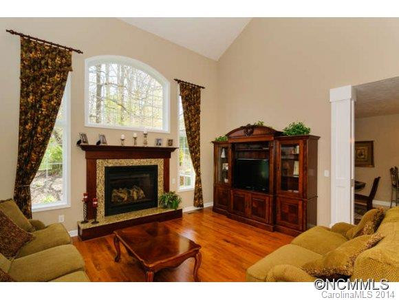 19 Tuscany Lane - Photo 3