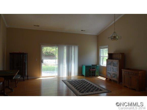 10 TISHA LANE - Photo 6