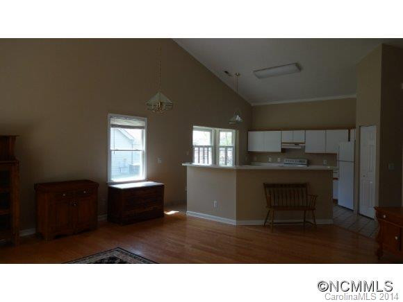 10 TISHA LANE - Photo 7