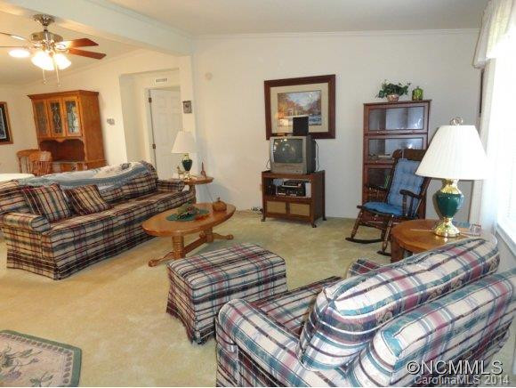 244 Riverwind Dr. - Photo 2