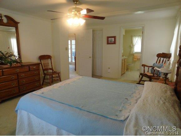 244 Riverwind Dr. - Photo 10