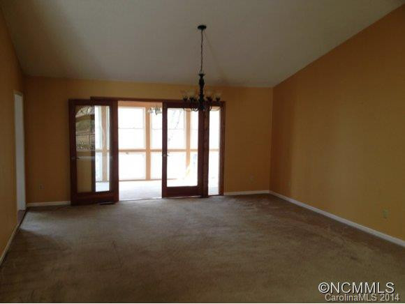 413 Hunters Glen Ln - Photo 3