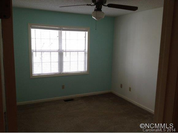 413 Hunters Glen Ln - Photo 5