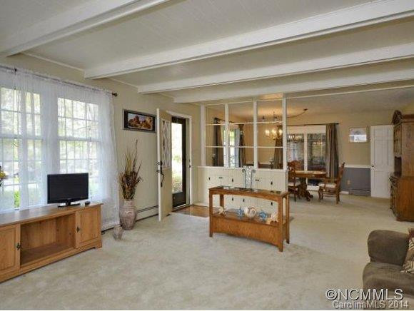 3221 DEBBIE DRIVE - Photo 8