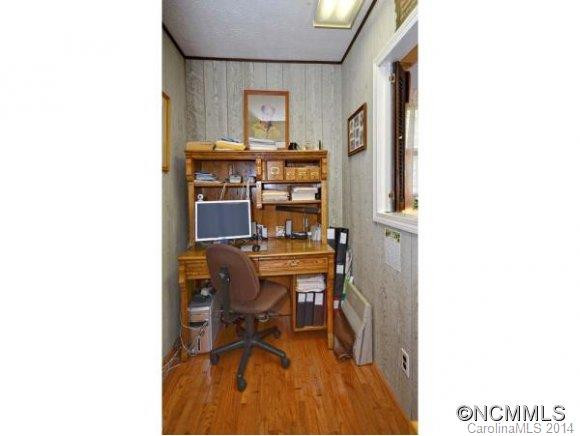 794 CROOKED CREEK ROAD - Photo 8