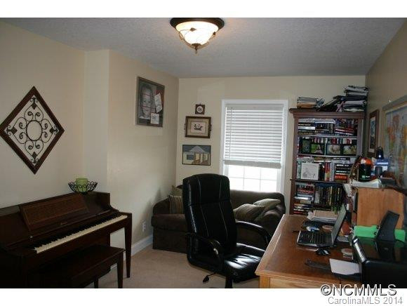 42 Faith Hill Drive - Photo 6