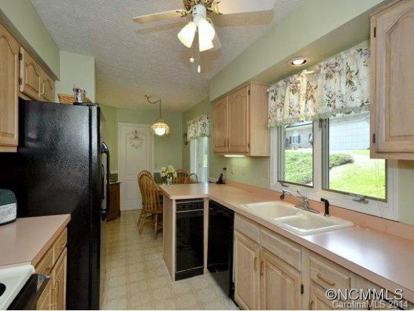 931 KANUGA ROAD - Photo 12