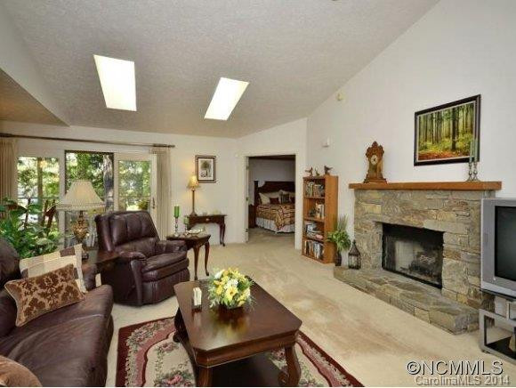 931 KANUGA ROAD - Photo 4