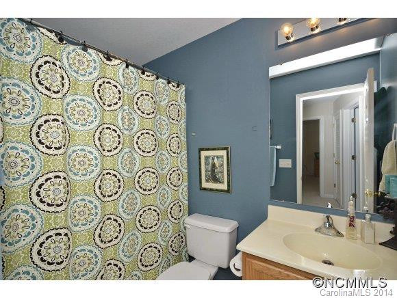 319 Wiltshire Circle - Photo 11
