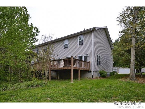 319 Wiltshire Circle - Photo 14