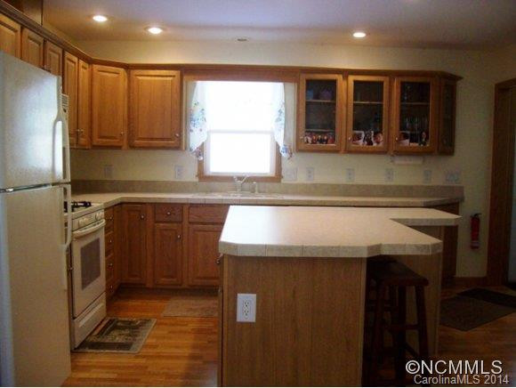 320 MARTINS CREEK ROAD - Photo 4