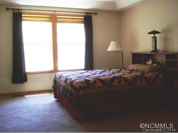 320 MARTINS CREEK ROAD - Photo 9