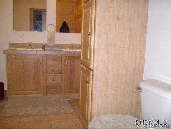 320 MARTINS CREEK ROAD - Photo 10
