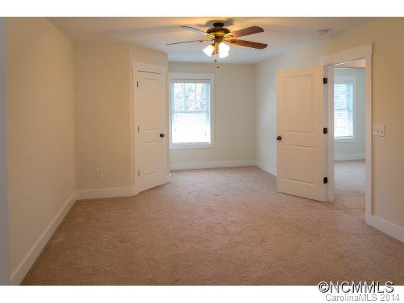 10 Roselyn Way - Photo 13