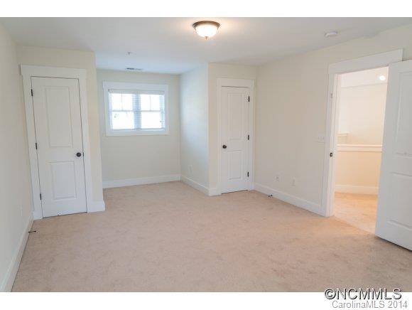 10 Roselyn Way - Photo 17