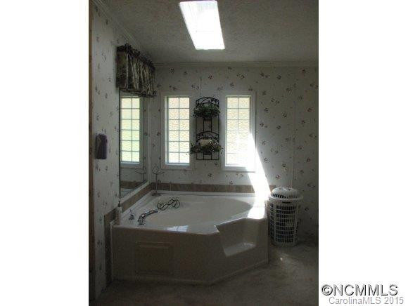  - Photo 13