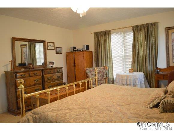 624 Auburn Park Drive - Photo 17