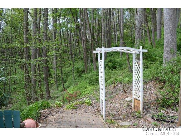 624 Auburn Park Drive - Photo 5