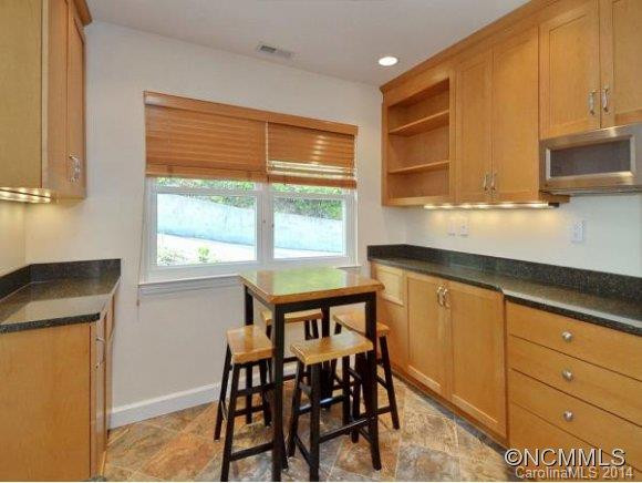 9 BEAVERBROOK RD - Photo 11
