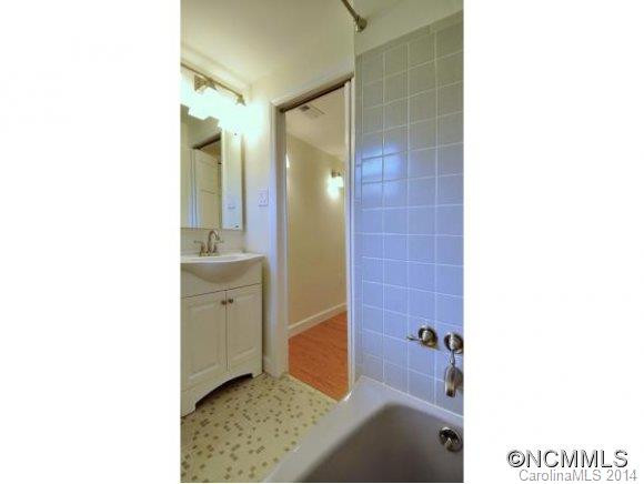 9 BEAVERBROOK RD - Photo 17
