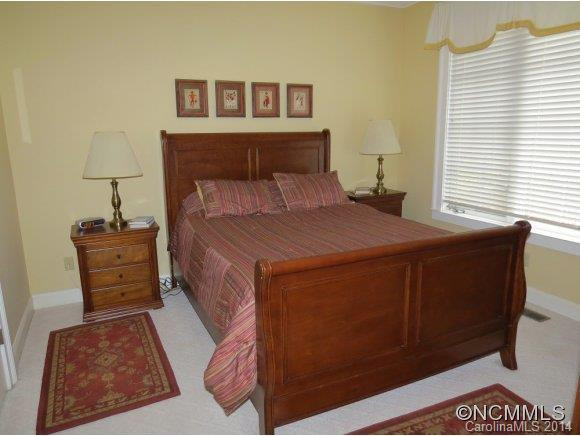 50 Hollyberry Lane - Photo 8