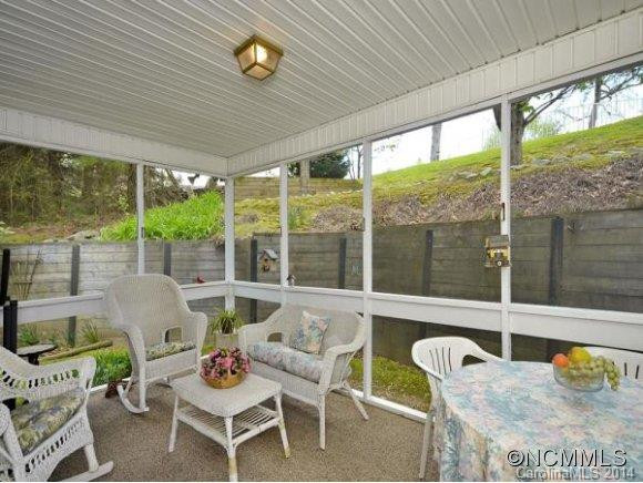 522 BELVIDERE COURT - Photo 11