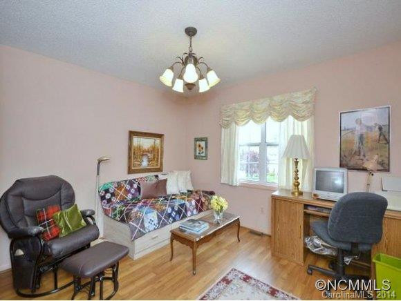 522 BELVIDERE COURT - Photo 6