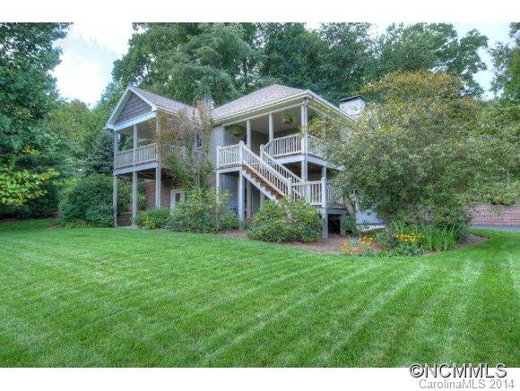 105 Deer Glade Lane