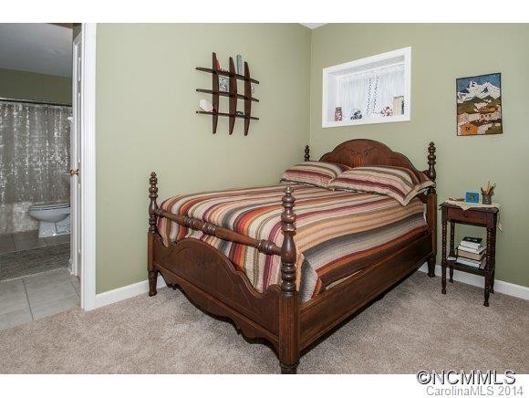 105 Deer Glade Lane - Photo 15