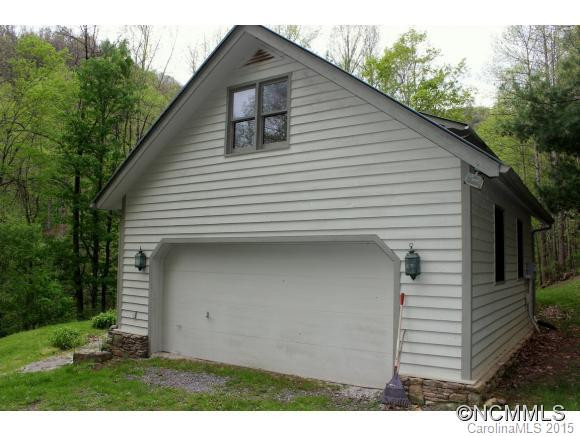 936 Rock House Road - Photo 17