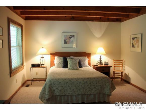 936 Rock House Road - Photo 3