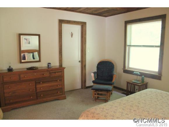 936 Rock House Road - Photo 4