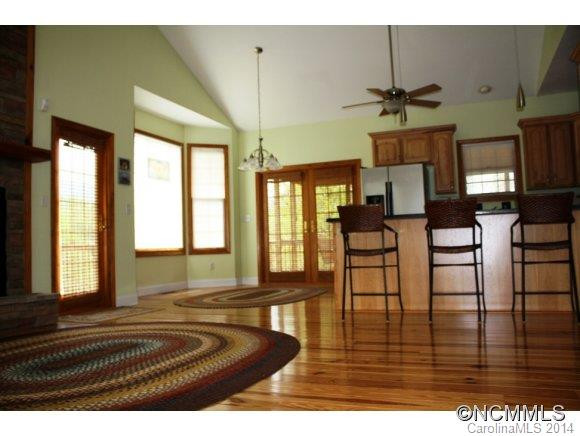 515 Wesley Lane - Photo 2