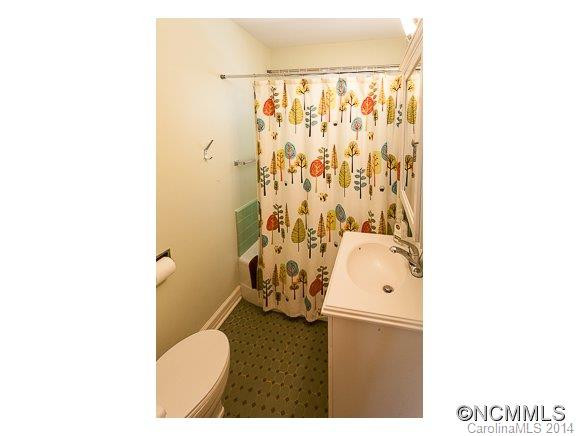 111 Gracelyn - Photo 8