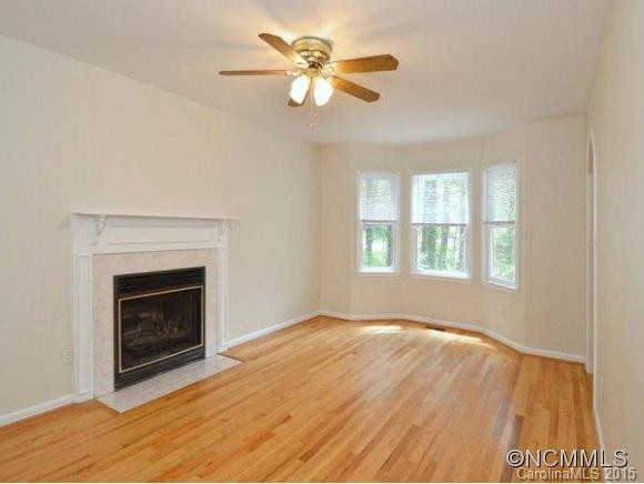 20 SWEETBRIAR COURT - Photo 3