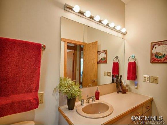 33 SHADY BROOK LANE - Photo 15