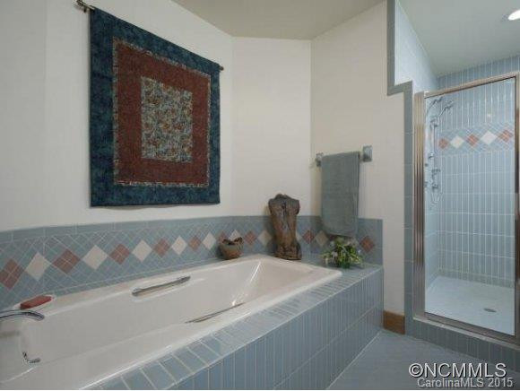 33 SHADY BROOK LANE - Photo 10
