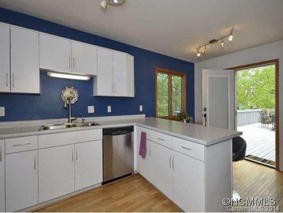 128 ALPINE DRIVE - Photo 4