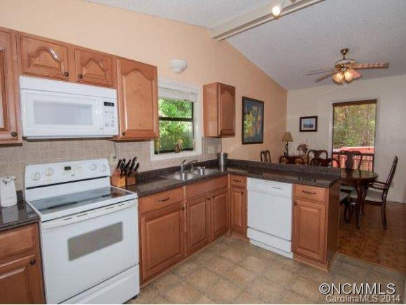 450 CREEKSIDE DRIVE - Photo 11